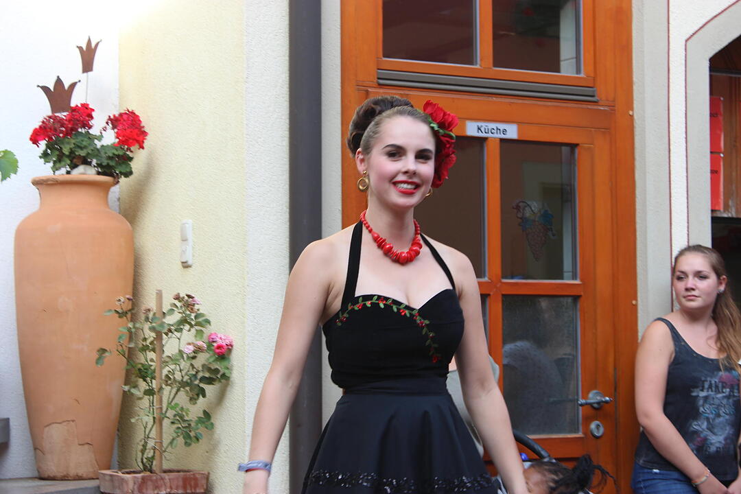 Modenschau im Freihof