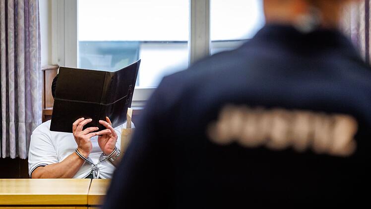 Prozess wegen &Uuml;berfall auf Geldtransporter im Kreis Schweinfurt