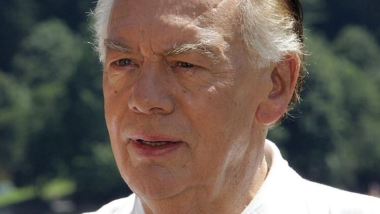 Professor Brinkmann pr&auml;gte sein Leben: Nach dem Ende der "Schwarzwaldklinik" und bis zu seinem Tod 2007 war Klausj&uuml;rgen Wussow in zahlreichen Fernsehproduktionen zu sehen.