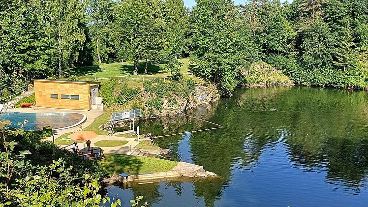 Der Goldbergsee ist ein Badesee in der Gemeinde Marktschorgast im oberfr&auml;nkischen Landkreis Kulmbach.