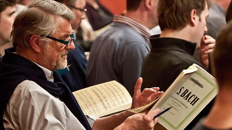 Der Coburger Bachchor bei der ProbenarbeitFoto: Jochen Berger