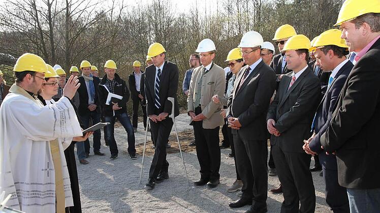 Die Einweihung  Foto: Erlwein