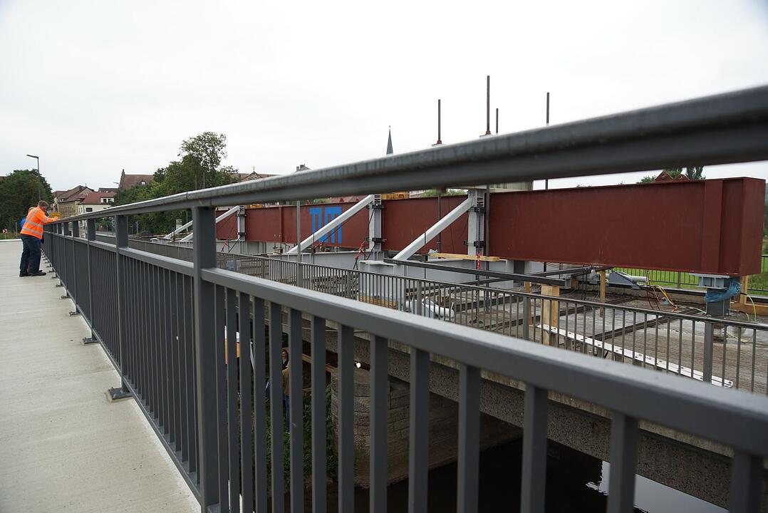 Belastungstest: So viel hält die Saalebrücke aus