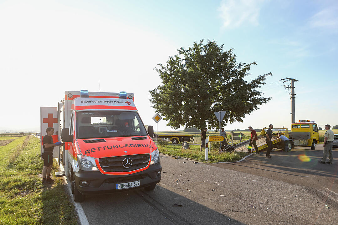 Unfall im Landkreis Weißenburg-Gunzenhausen: Biker übersieht Pkw