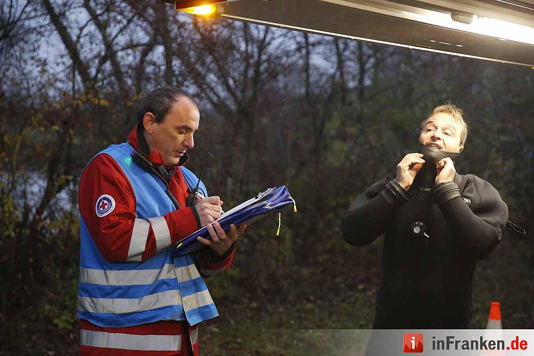 Pkw rollt bei Theres in Main: 23-Jährige stirbt