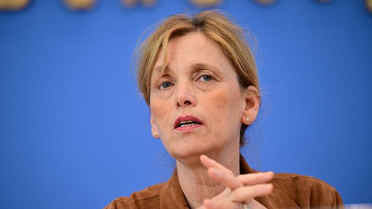Bundesfamilienministerin Karin Prien (CDU)