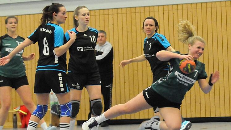 Den Gegner abgehängt: Sophie Hippler von der SG Garitz/Nüdlingen II im Spiel gegen Gerolzhofen. Foto: ssp