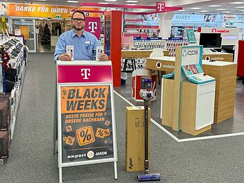 Black Week-Schnäppchenjagd bei expert Jakob Bamberg: Dyson und weitere Top-Produkte stark reduziert