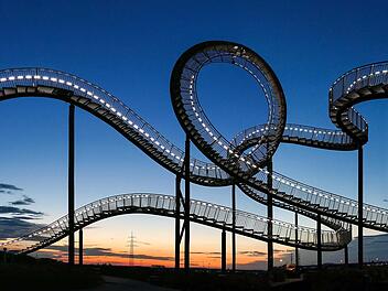 Mit dieser Nachtaufnahme vom "Tiger and Turtle - Magic Mountain" gewann Gerd Wetzels den Wettbewerb "Bild des Monats". Foto: Gerd Wetzels