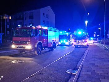 "Großaufgebot an Einsatzkräften" in Bamberg: Feuerwehr rückt nach wenigen Minuten ab