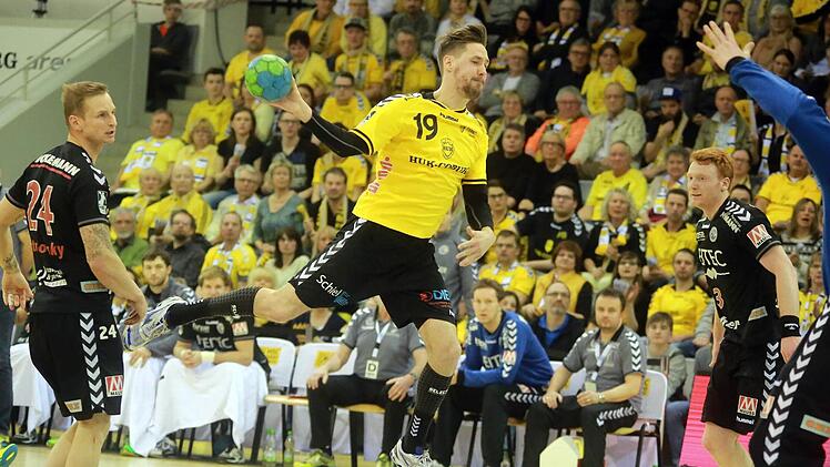 HSC 2000 Coburg hat mit dem Sieg gegen Erlangen viel Selbstvertrauen getankt. Das soll sich auch im Duell beim Vierten Friesenheim fortsetzen, denn dann hätten die Coburger neun Punkte Vorsprung. Foto: Timo Geldner