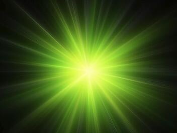 Mit einem Laserstrahl wurde eine 52-jährige Autofahrerin verletzt. Für die Tat wurde jetzt ein 22-jähriger Handwerker verurteilt. Foto: Symbolbild/Thinkstock