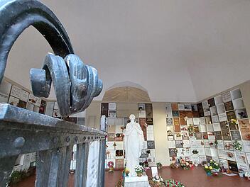 Urnenhalle auf dem Coburger Friedhof am Glockenberg. Foto: Sandra Hackenberg