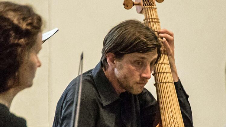 Das "Ensemble 1684" aus Leipzig unter der Leitung von Gregor Meyer gastierte in der Coburger Morizkirche. Foto: Jochen Berger