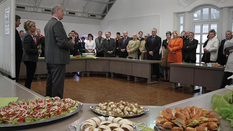 Im Höchstadter Kommunbrauhaus wurde die Eröffnung der Incoming-Agentur gefeiert. Foto: Andreas Dorsch