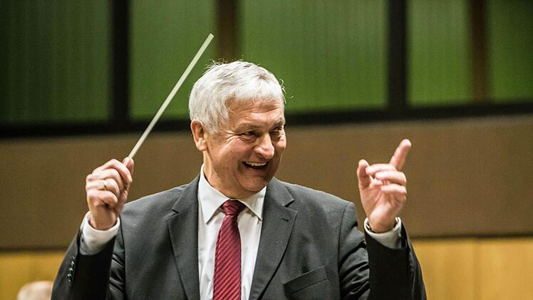 Das Neujahrskonzert des Musizierkreises Neustadt findet am 20. Januar 2018 in der Mehrzweckhalle Heubischer Straße statt. Dirigent ist Norbert Luche.Foto: Archiv/Jochen Berger