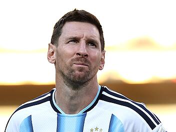 Abschied einer Fu&szlig;balllegende: Beim Freundschaftsspiel Argentiniens gegen Benin l&auml;uft Lionel Messi zum letzten Mal im Trikot der "Albiceleste" auf.