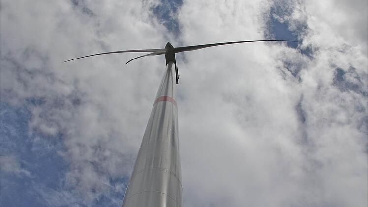 Wenn es nach den Sulzthalern geht, kann die Ära der Windkraft schon in allernächster Zukunft beginnen. Fotos: Gerd Schaar