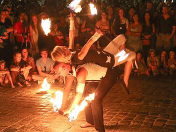 Mit spannenden Darbietungen beeindrucken  die Festival-Künstler  bei Bamberg zaubert  die Zuschauer. Foto: RiegerPress