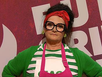 Europa grillt den Henssler "Ich mach ihn fertig", kündigte Graciela Cucchiara vor dem Koch-Gang gegen Steffen Henssler an - und hielt Wort.