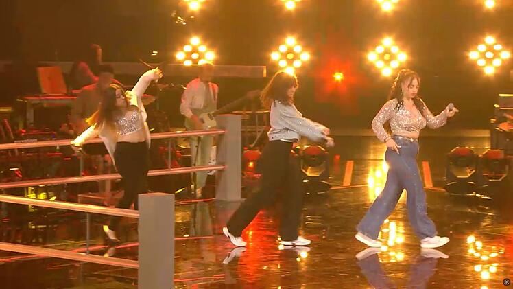 Eugenie, Luciana und Tina aus Team Nico sind f&uuml;r Rea Gargey wie "die weiblichen Beastie Boys", Shirin David bewirbt sich als Bandmitglied.