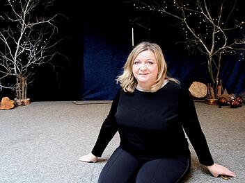 Miriam Imhof auf der Bühne, von der sie unzählige Male Künstler und Gäste begrüßte.Richard Sänger