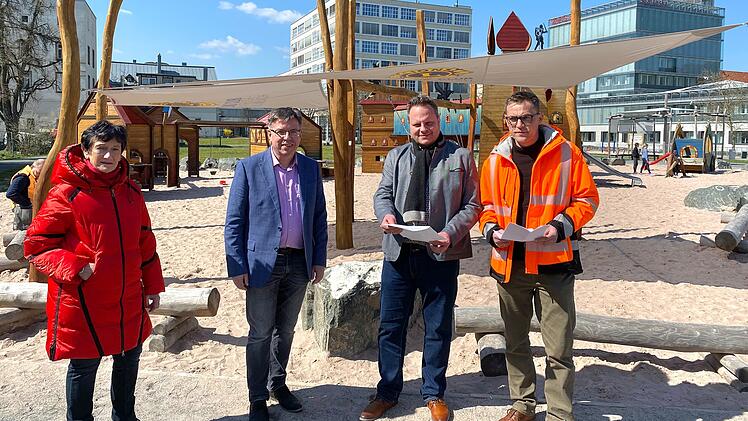 Kulmbach: St&auml;dtischer Bauhof bringt Spielpl&auml;tze wieder auf Vordermann