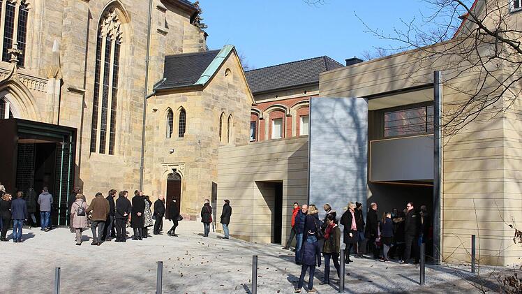 Zur Generalsanierung der Pfarrkirche St. Augustin steuerte die Stadt rund 200 000 Euro bei. Foto: Ulrike Nauer