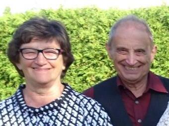 Immer noch glücklich: Luzia und Edgar Wolf Foto: Dieter Ackerl