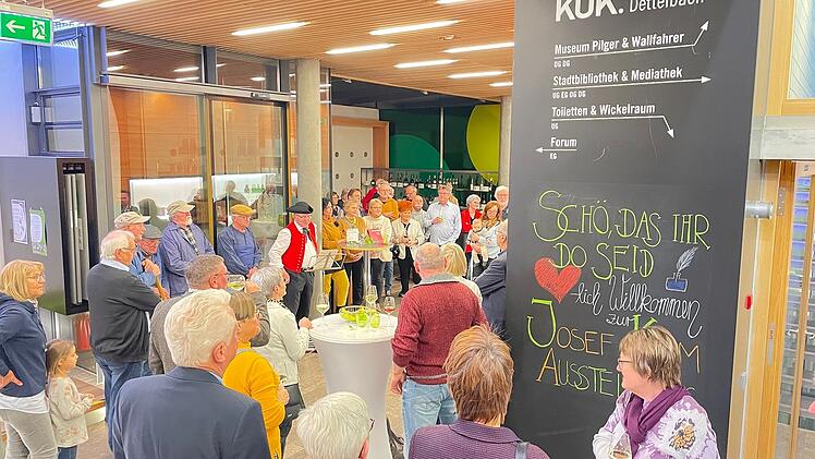 Dettelbach: Pionier der unterostfr&auml;nkischen Mundart - Ausstellung zeigt Leben und Werke des K&uuml;nstlers