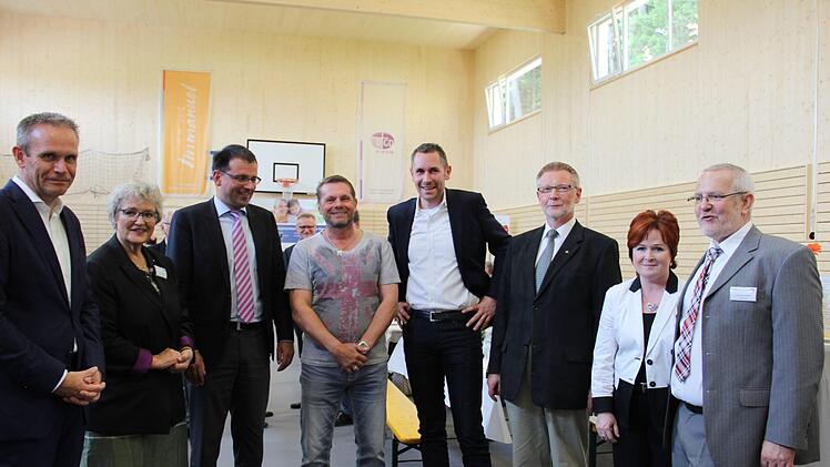 Sie feierte die Einweihung der neuen Turnhalle.Foto: Katharina Müller-Sanke