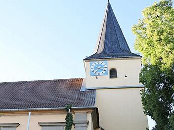 Die Kirche Untermerzbach liegt etwas versteckt im Kirchenweg, unterhalb des Friedhofes.  Foto: Helmut Will