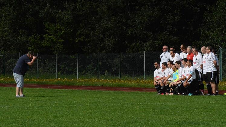 Derbyzeit: Schnappschuss von der B-Klassen-Begegnung des SV Wildflecken gegen den SCK Oberwildflecken (3:4) Foto: ssp.