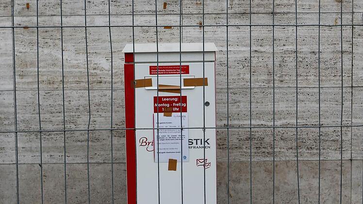 Briefkasten hinter Gitter.  Foto: Matthias Hoch