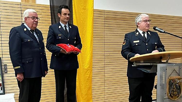 Bamberg: Langjähriger Kreisbrandrat Bernhard Ziegmann wird verabschiedet - „Ein Mann, dessen Wort anerkannt und gesetzt war!“