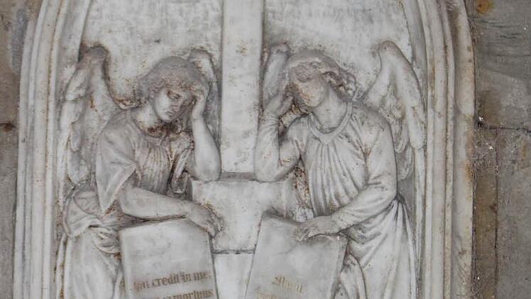 Auch der Epitaph soll restauriert werden. Foto: Ulrike Nauer