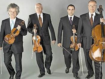 Das Kodaly Quartett gastiert am Montag in Coburg (von links): Attila Falvay, János Fejérvári, Ferenc Bangó, György Éder. Foto: Archiv/PR