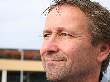 Raimo Wilde, Dachdeckermeister aus Volkach, arbeitete lange Jahre als Trainer in der Handball-Bundesliga.  Foto: S. Paulus