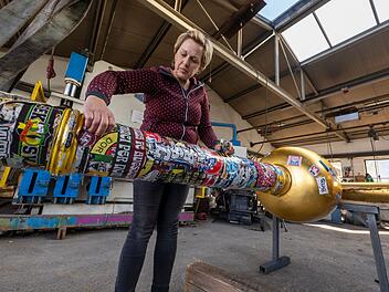 Zugspitz-Gipfelkreuz wird ins Tal geflogen und restauriert