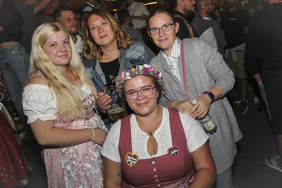 Für Partystimmung sorgten die "Stoapfälzer Spitzbuam"
