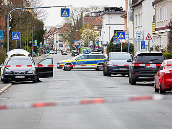 Tödliche Schüsse nach Messer-Attacke: Polizeieinsatz in Nienburg/Weser (Niedersachsen)