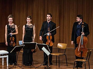 Umjubeltes Coburg-Debüt: Das junge Aris Quartett gastierte bei der Gesellschaft der Musikfreunde im Kongresshaus Rosengarten.Foto: Jochen Berger