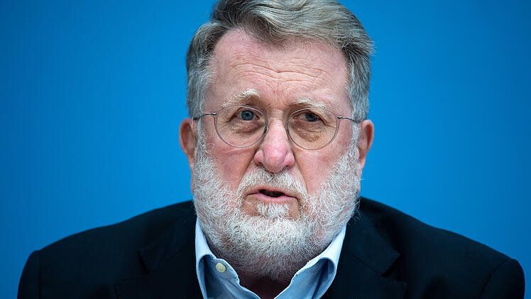 Das denkt Stiko-Chef Mertens über gesellschaftlichen und politischen Druck
