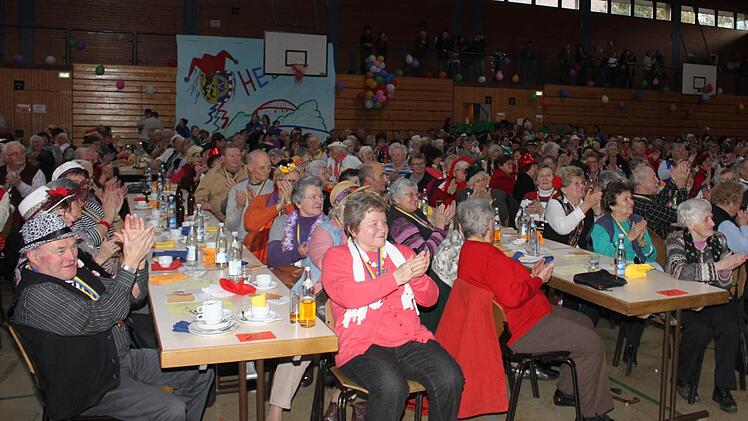 Die Aischtalhalle war ausverkauft. Foto: Andreas Dorsch