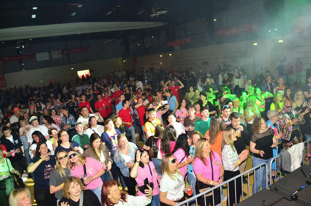 MALLE PARTY mit DJ Ratzi