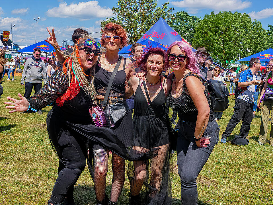 Das Sommerfestival f&uuml;r alle, die feiern, tanzen und einfach gl&uuml;cklich sein wollen!