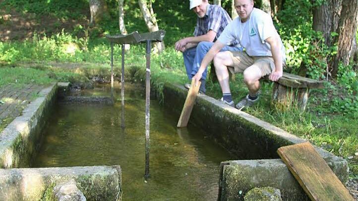 Thorsten Hübner und Heiner Schwank haben ein Konzept für die Sanierung erarbeitet. Foto: Sonja Adam