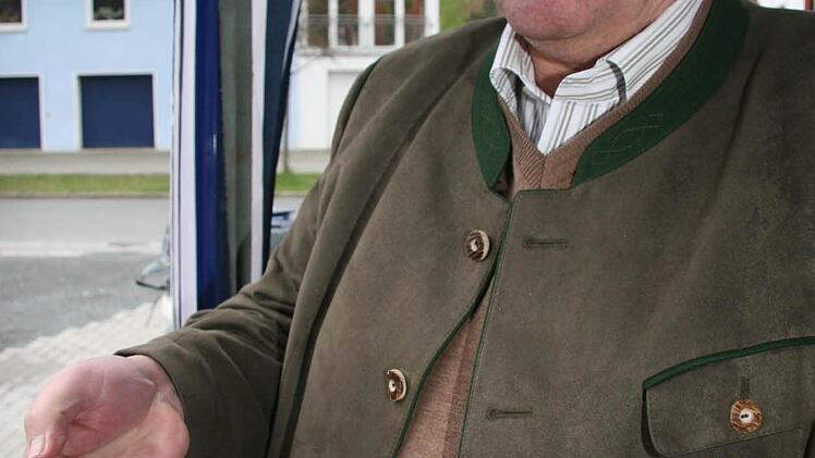 "Wenn der Slogan gilt, dass Bier Heimat braucht, dann muss die Braugerste auch aus der Region kommen", betonte Erhard Hildner, der Vorsitzende des Braugerstenverbandes.