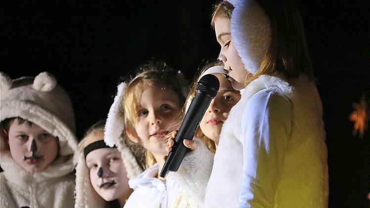 An der Langendorfer Schule wurde das Kindermusical "die Drei vom Stall" aufgeführt. Foto: Gerd Schaar