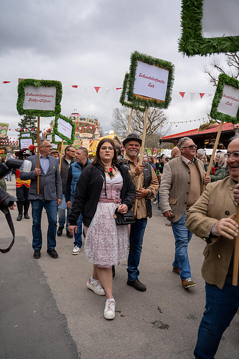 Mehr als 150 Buden und Attraktionen!